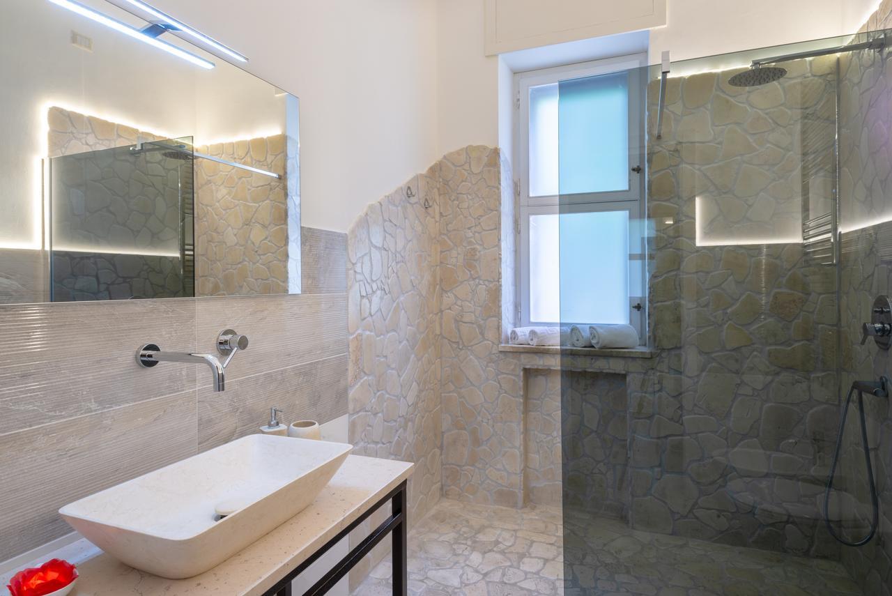 Villa Domus Salento Suites & Rooms Con Parcheggio Privato In Loco Lecce Kültér fotó
