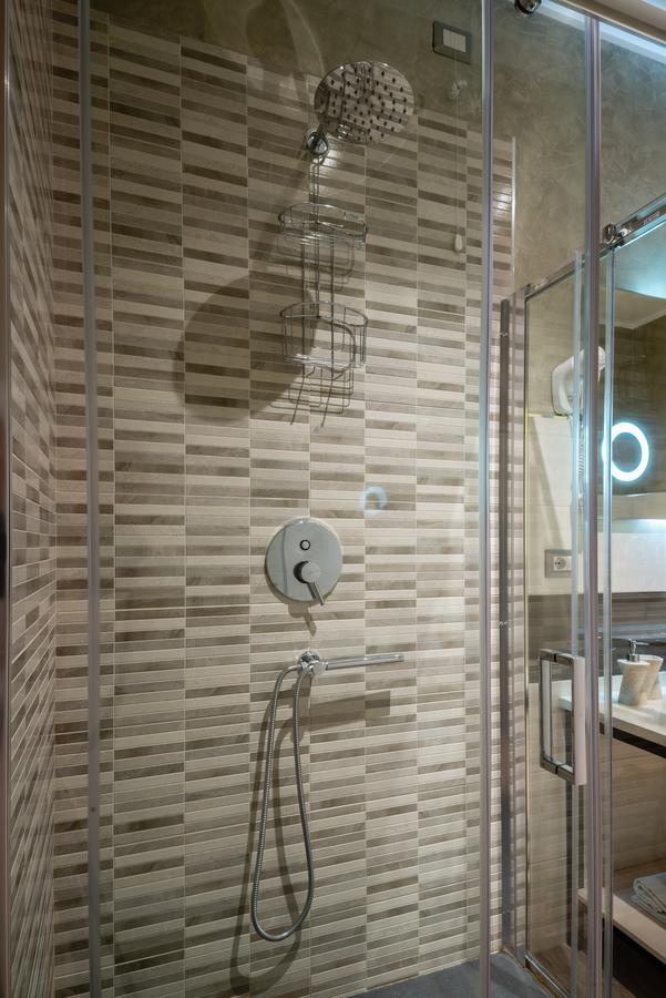 Villa Domus Salento Suites & Rooms Con Parcheggio Privato In Loco Lecce Kültér fotó