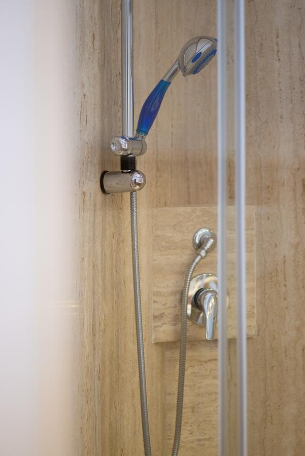 Villa Domus Salento Suites & Rooms Con Parcheggio Privato In Loco Lecce Kültér fotó