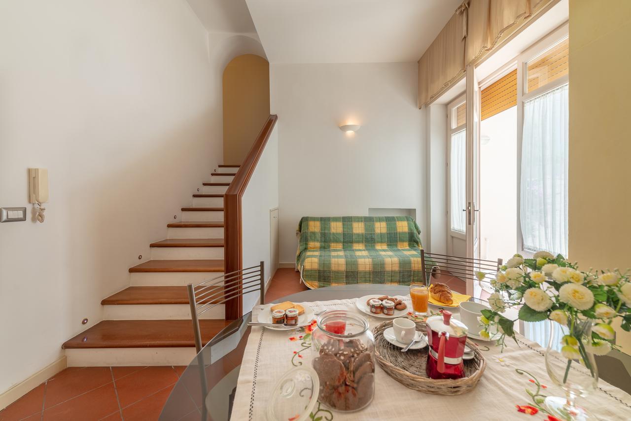 Villa Domus Salento Suites & Rooms Con Parcheggio Privato In Loco Lecce Kültér fotó
